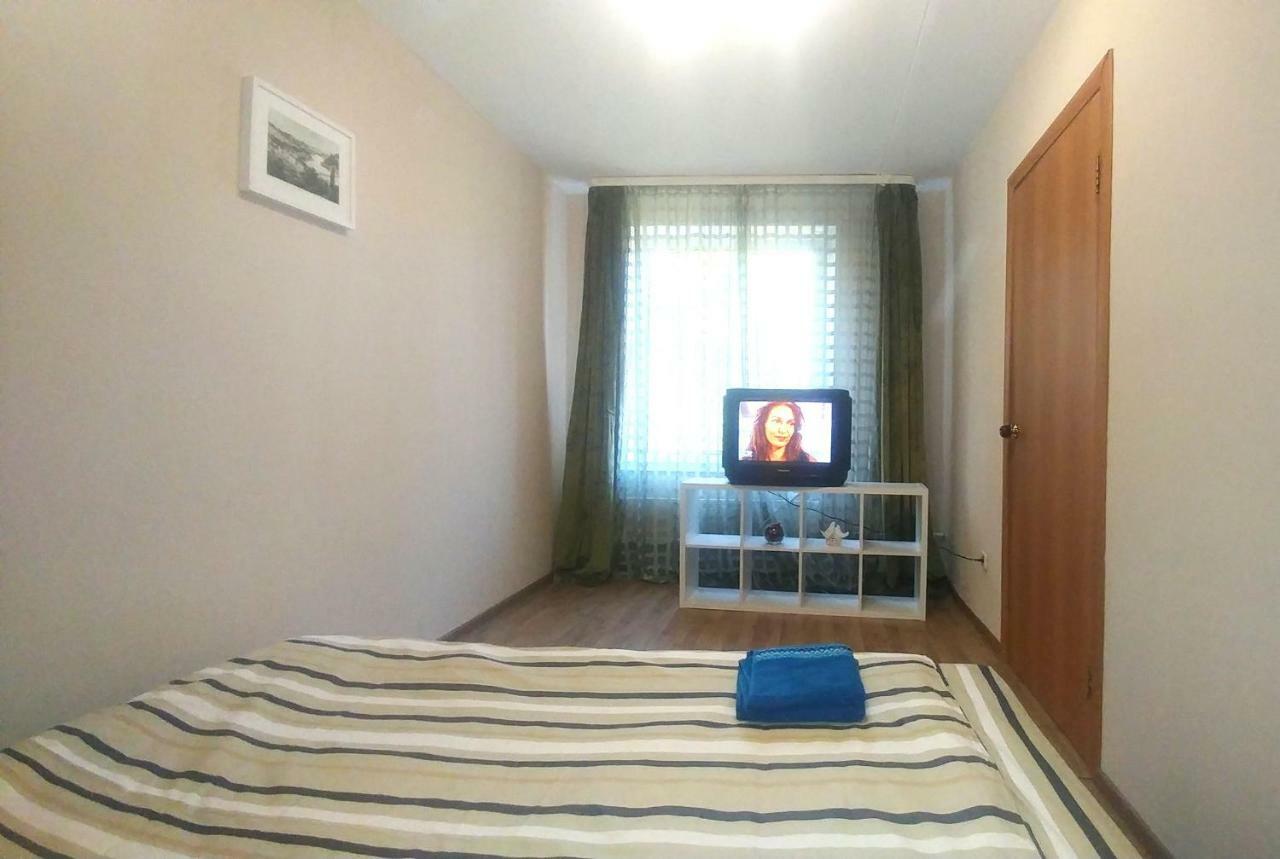 Dwuszka Na Novyh Cheremuszkah Apartamento Moscovo Exterior foto